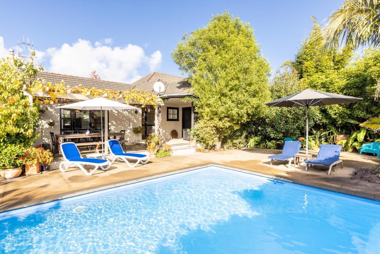 The Village Apartment, Just Steps To The Village Shops, Bars And Restaurants Havelock North Buitenkant foto