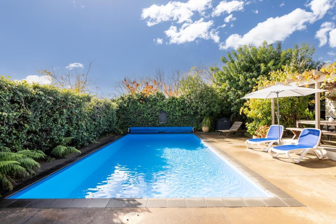 The Village Apartment, Just Steps To The Village Shops, Bars And Restaurants Havelock North Buitenkant foto